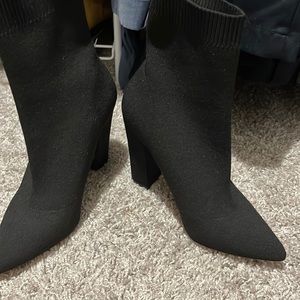 Aldo ankle boots size 7